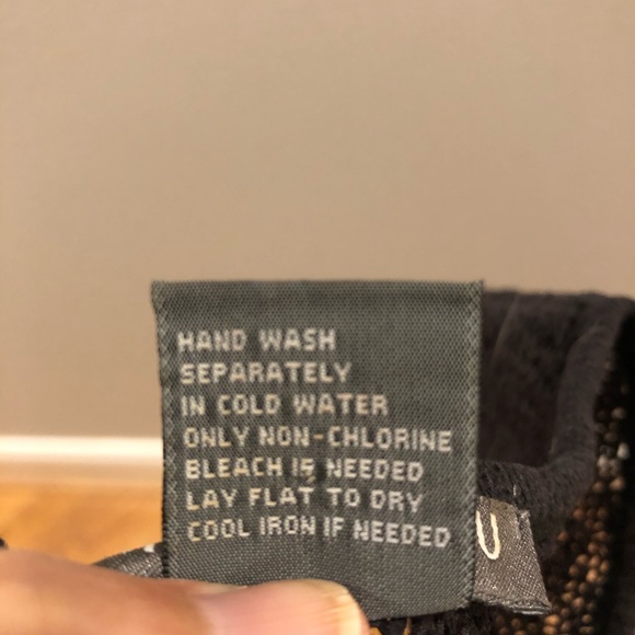 Fun Bisou Bisou knit top - size small - Picture 5 of 6